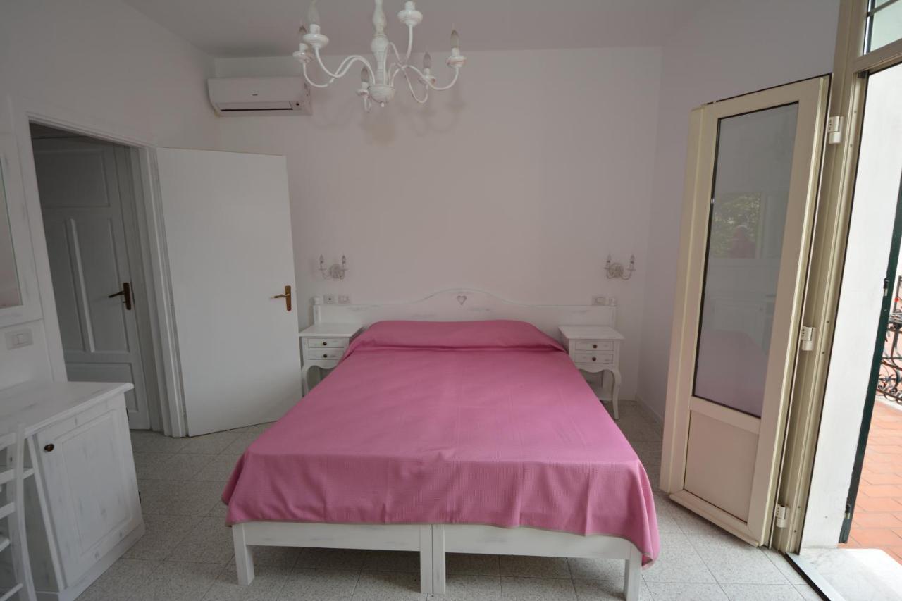 Hotel La Scogliera 보르디게라 외부 사진