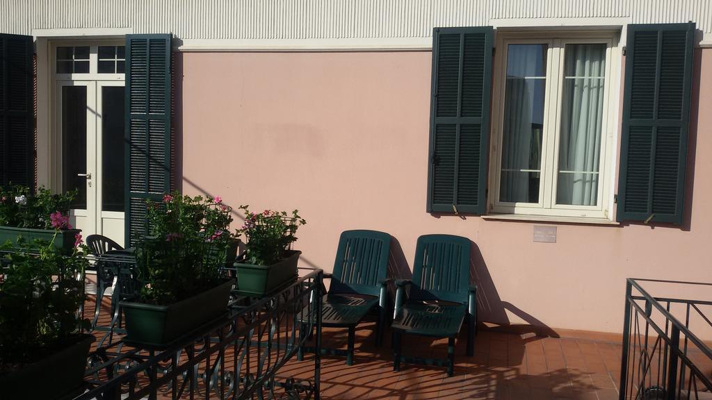Hotel La Scogliera 보르디게라 외부 사진